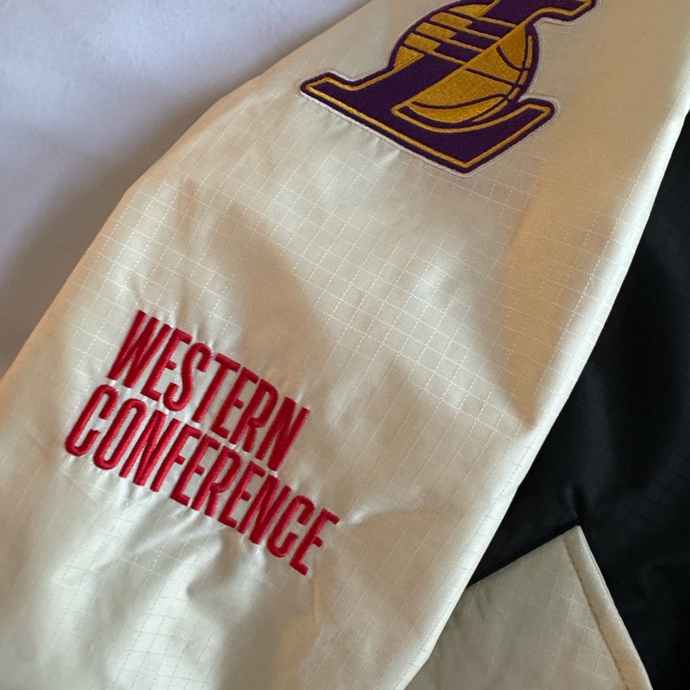 Men’s laker jacket - Picture 4 of 8